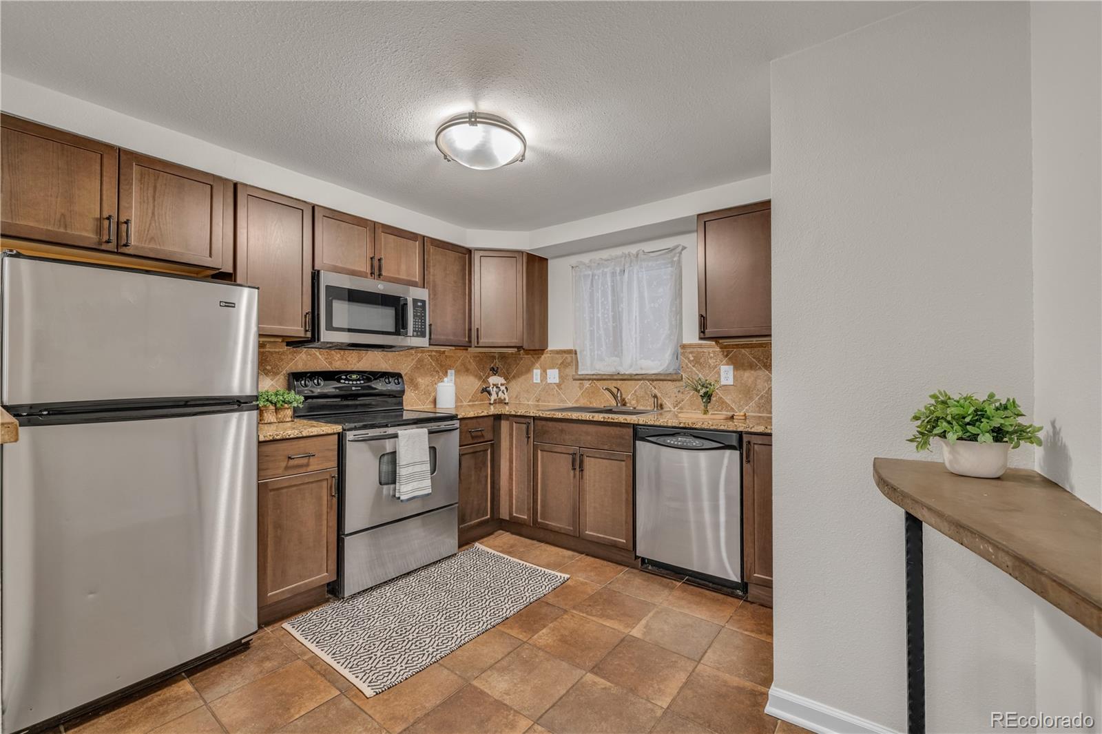 MLS Image #6 for 20 s logan street,denver, Colorado