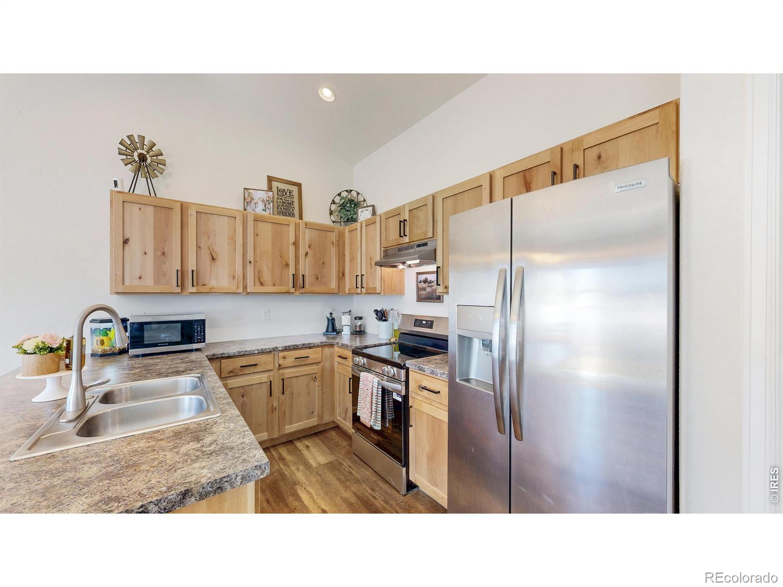 MLS Image #5 for 821  mt sneffels avenue,severance, Colorado