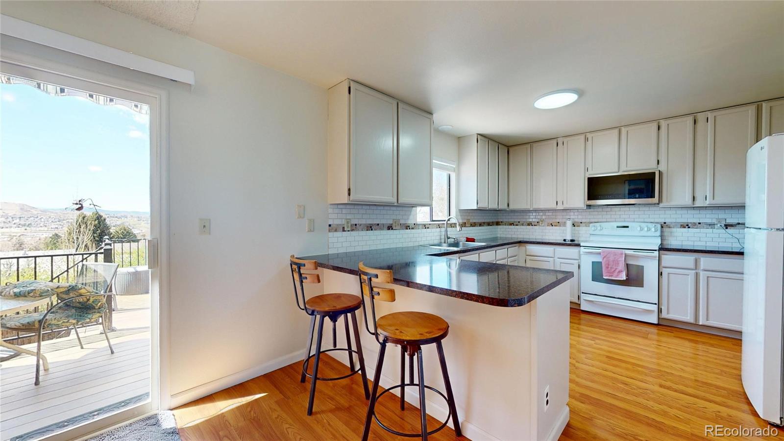 MLS Image #5 for 981  oakwood drive,castle rock, Colorado