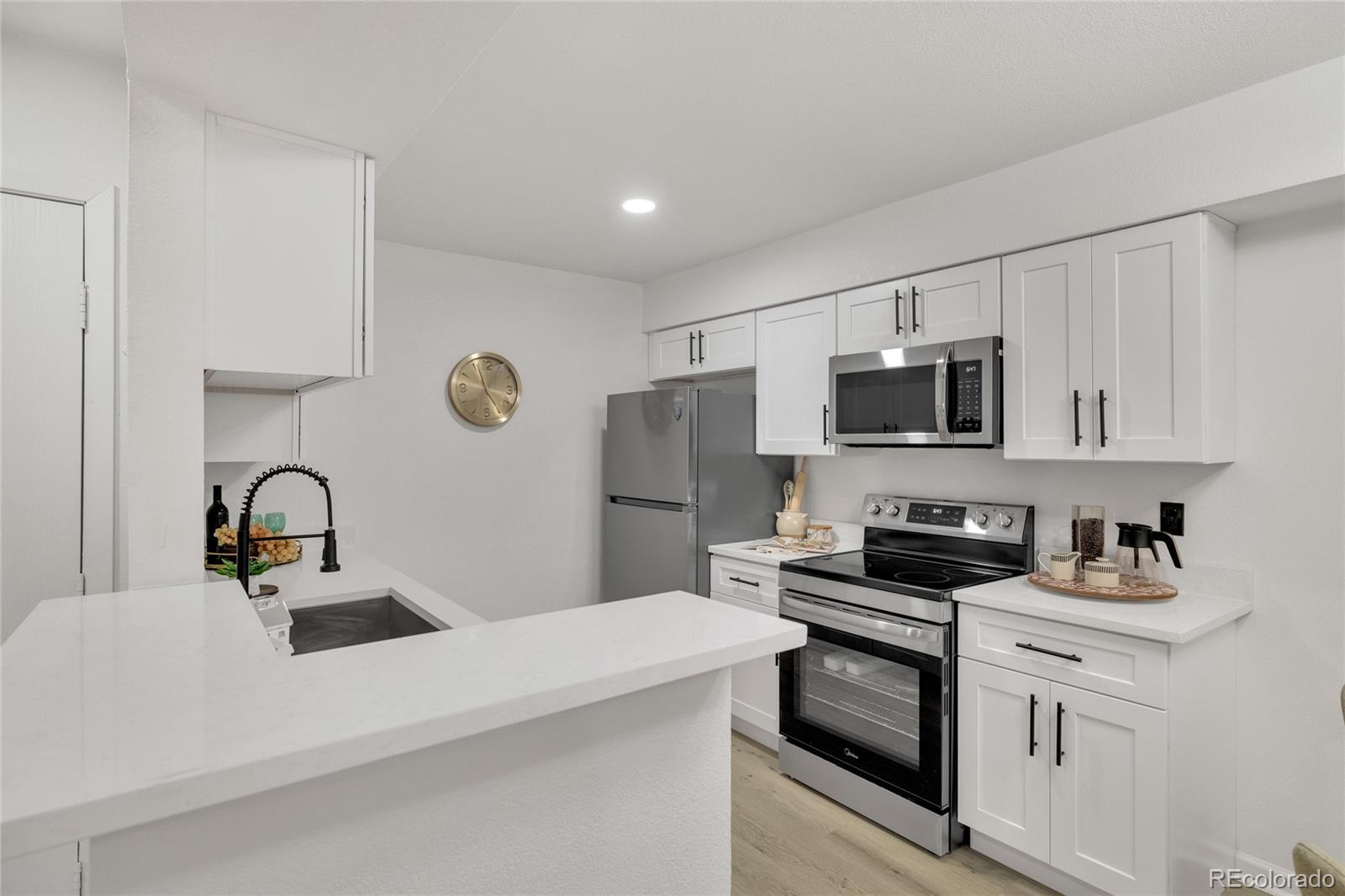 MLS Image #10 for 10150 e virginia avenue 108,denver, Colorado