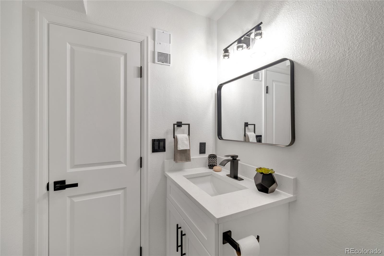 MLS Image #18 for 10150 e virginia avenue 108,denver, Colorado