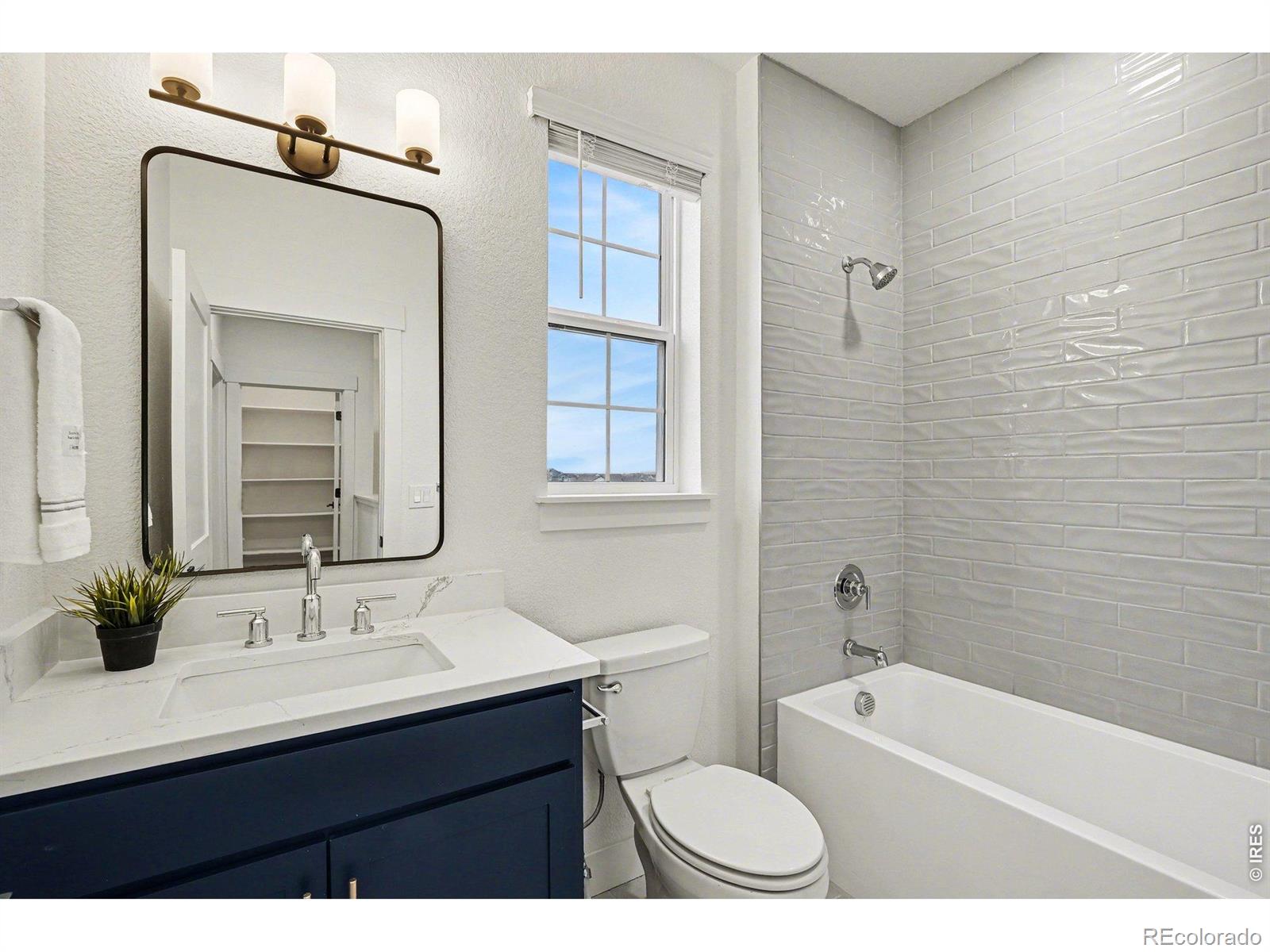 MLS Image #16 for 5098  stonewall street,loveland, Colorado