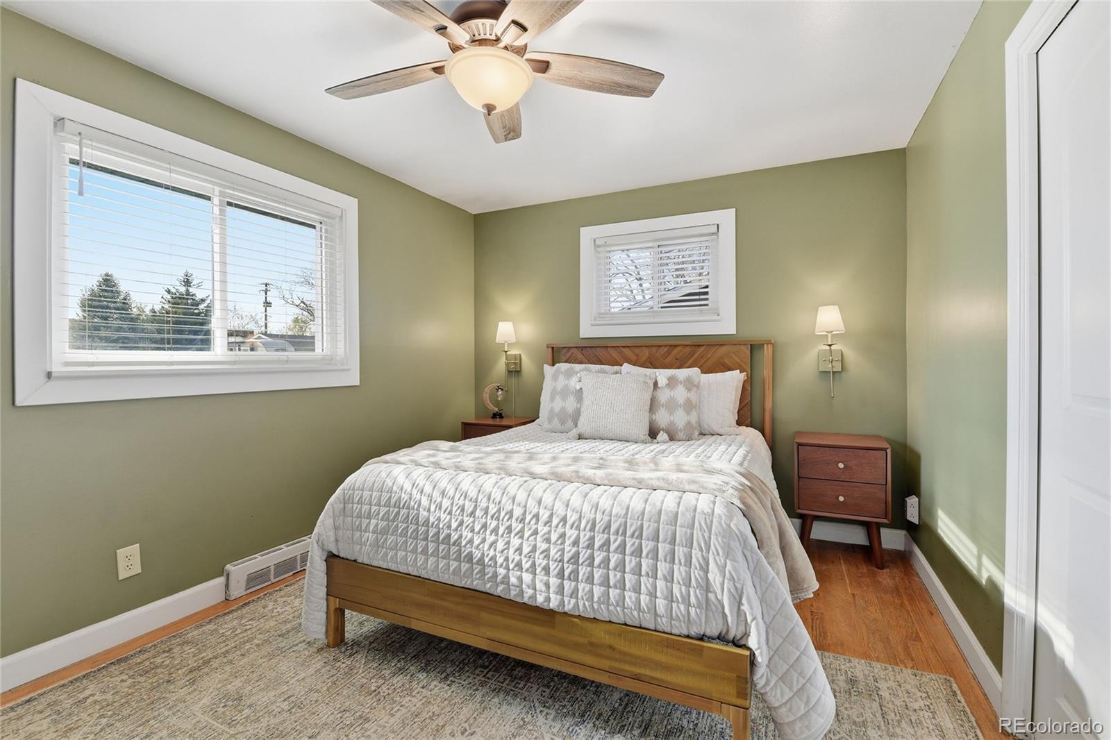 MLS Image #12 for 3730 s huron street,englewood, Colorado