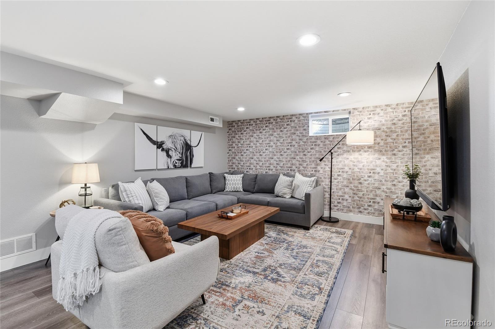 MLS Image #20 for 3730 s huron street,englewood, Colorado