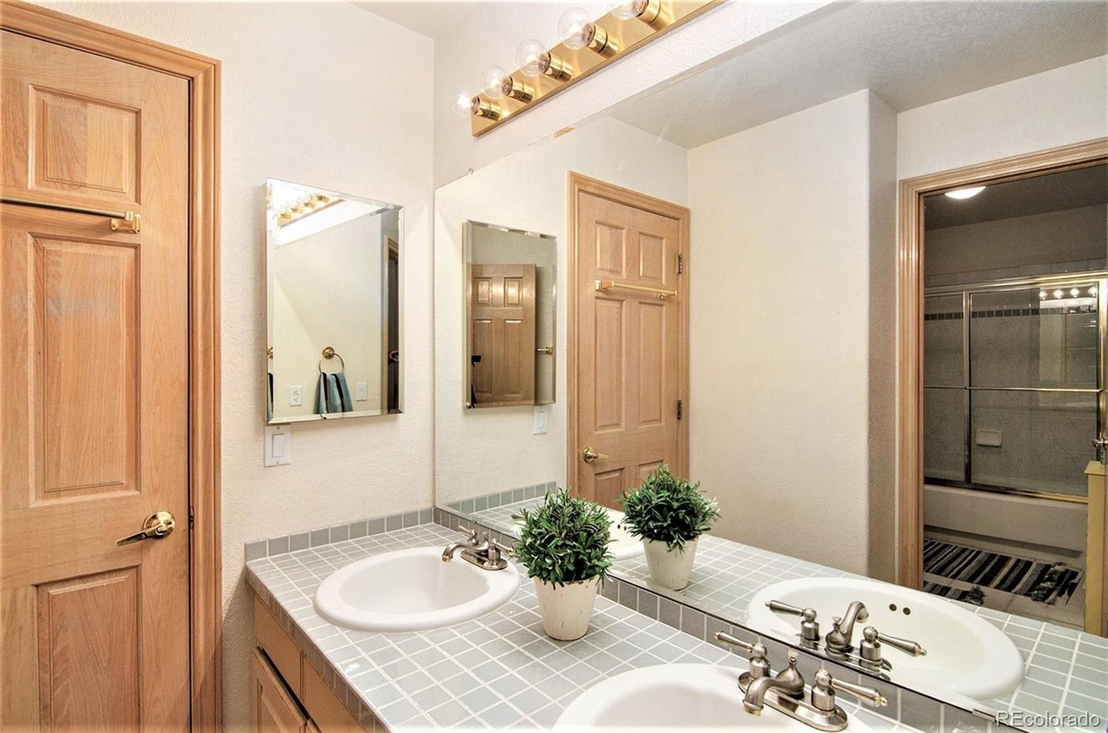 MLS Image #25 for 10032  wyecliff court,highlands ranch, Colorado