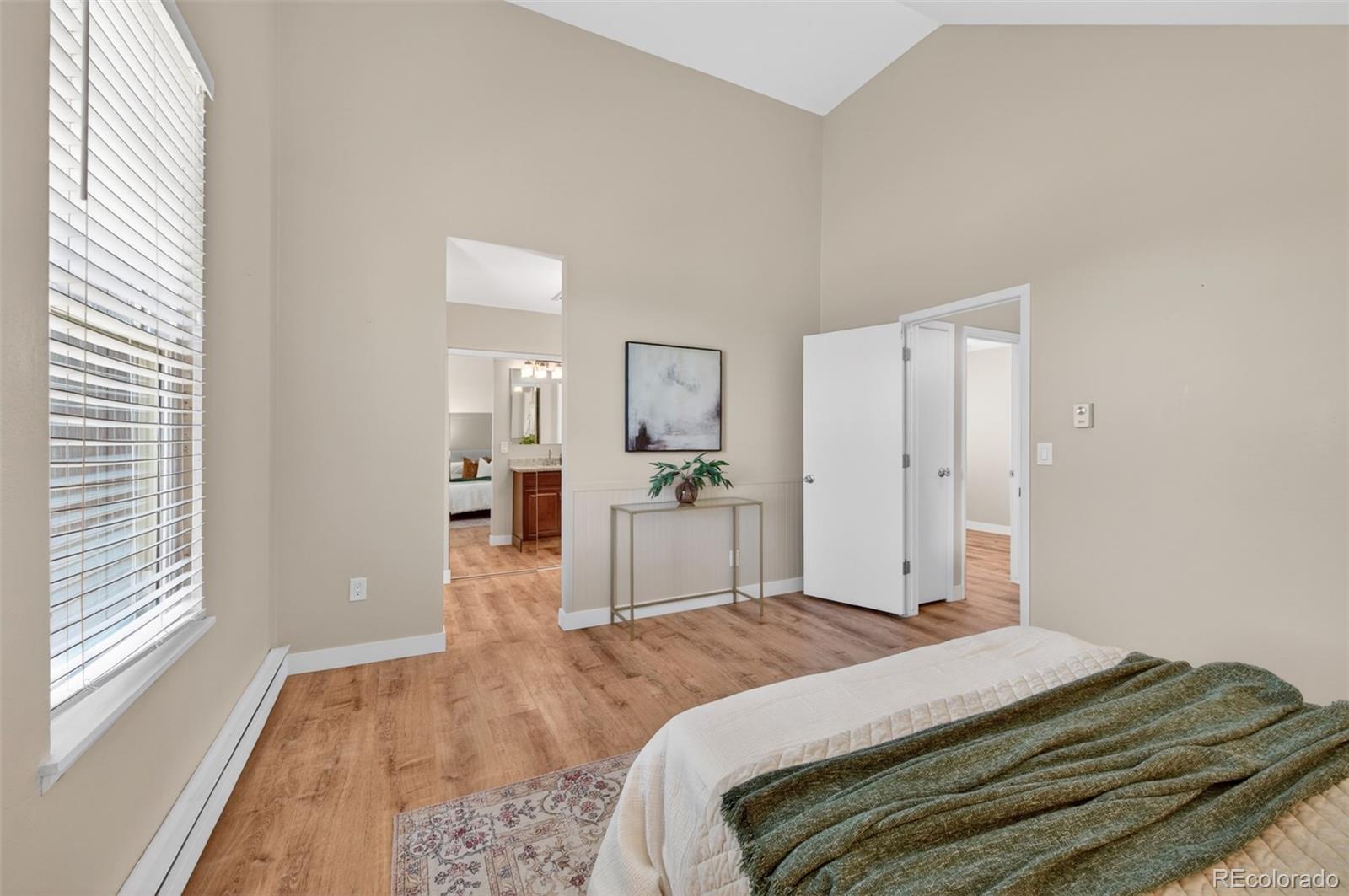 MLS Image #17 for 2419 s worchester court,aurora, Colorado
