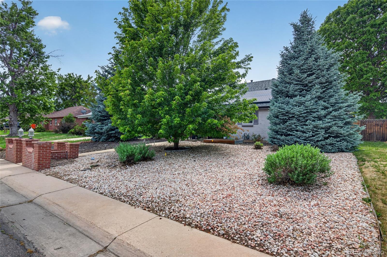 MLS Image #16 for 855 s decatur street,denver, Colorado