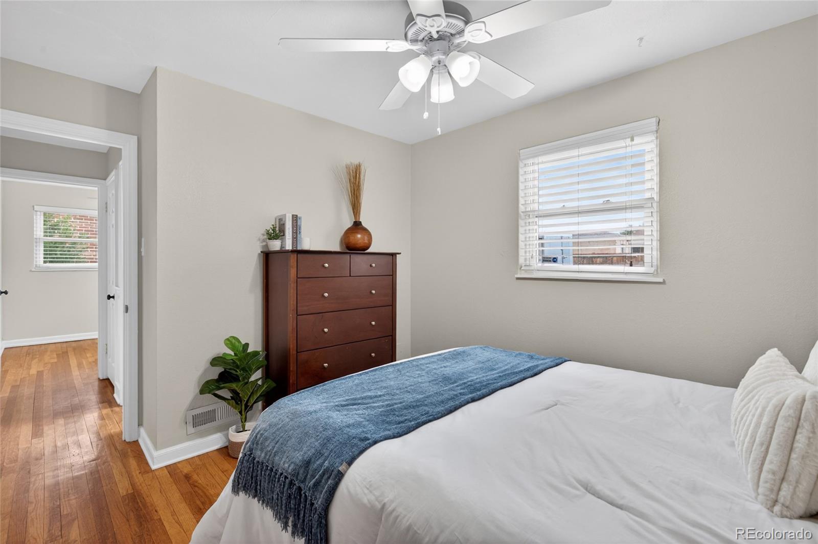 MLS Image #27 for 855 s decatur street,denver, Colorado