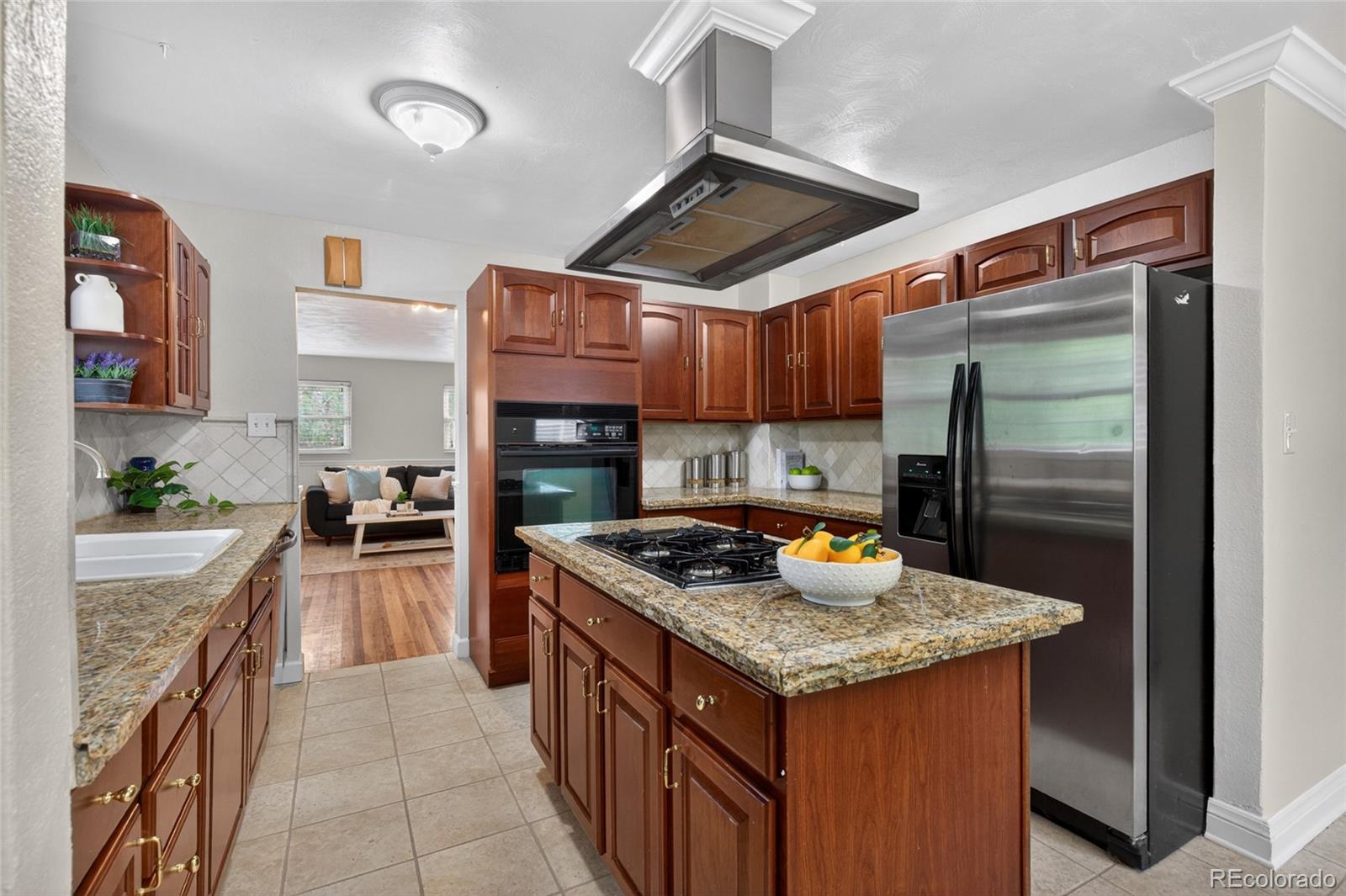 MLS Image #6 for 855 s decatur street,denver, Colorado