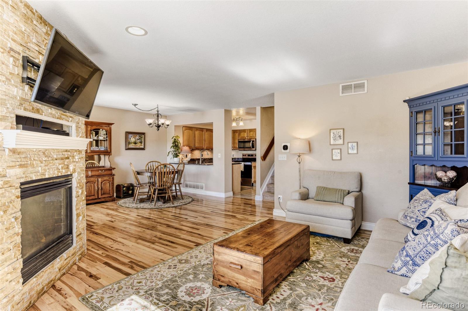 MLS Image #4 for 9646  deerhorn court 99,parker, Colorado