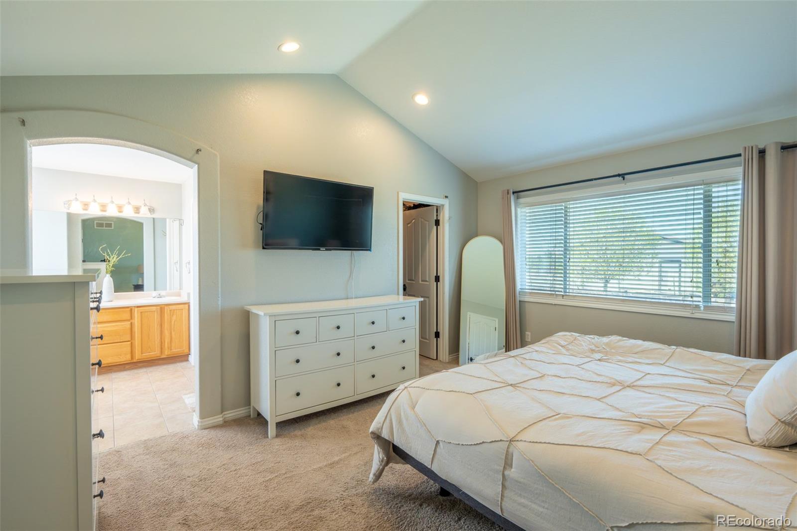 MLS Image #11 for 905  pawnee street,strasburg, Colorado
