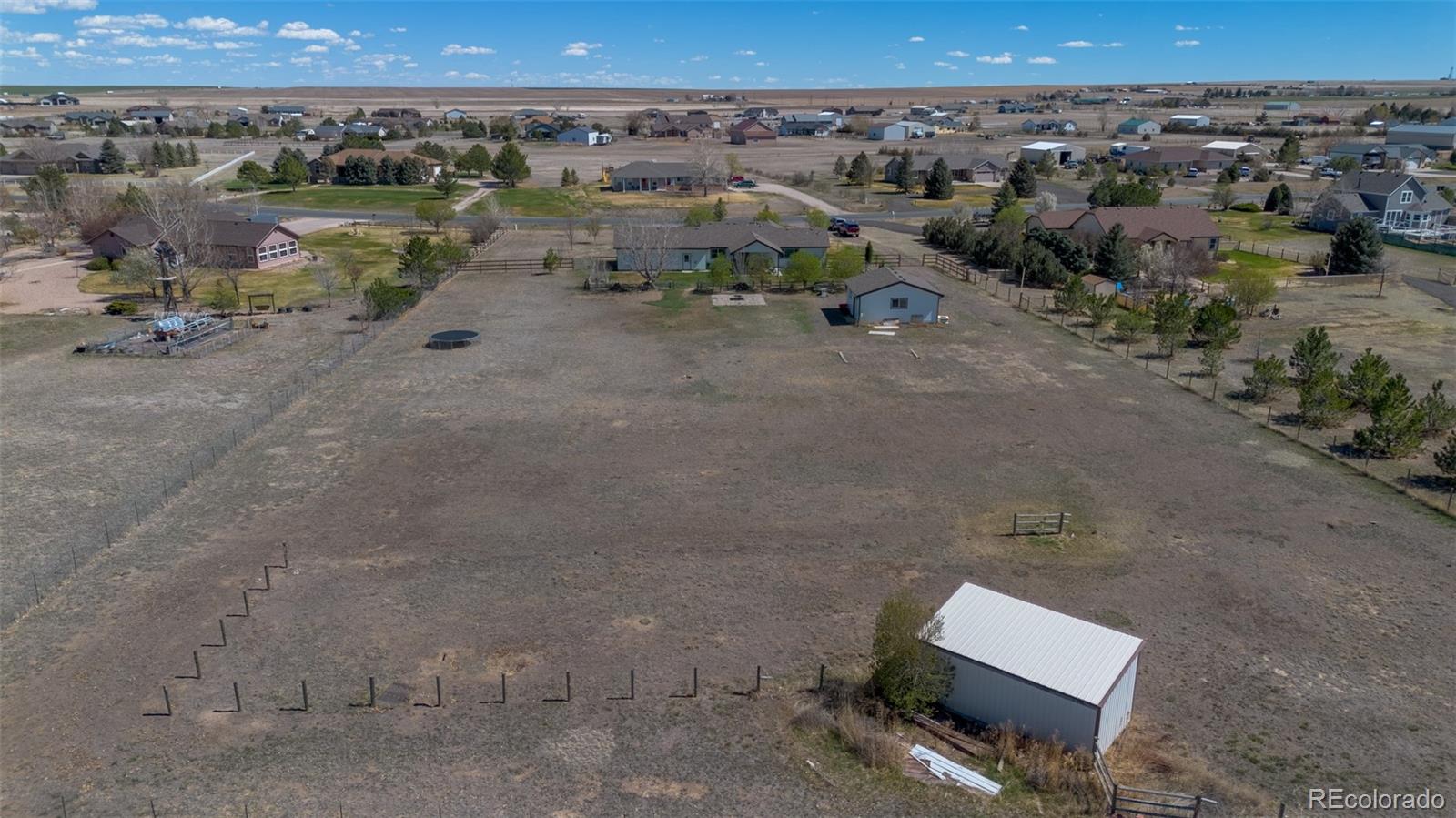 MLS Image #26 for 905  pawnee street,strasburg, Colorado