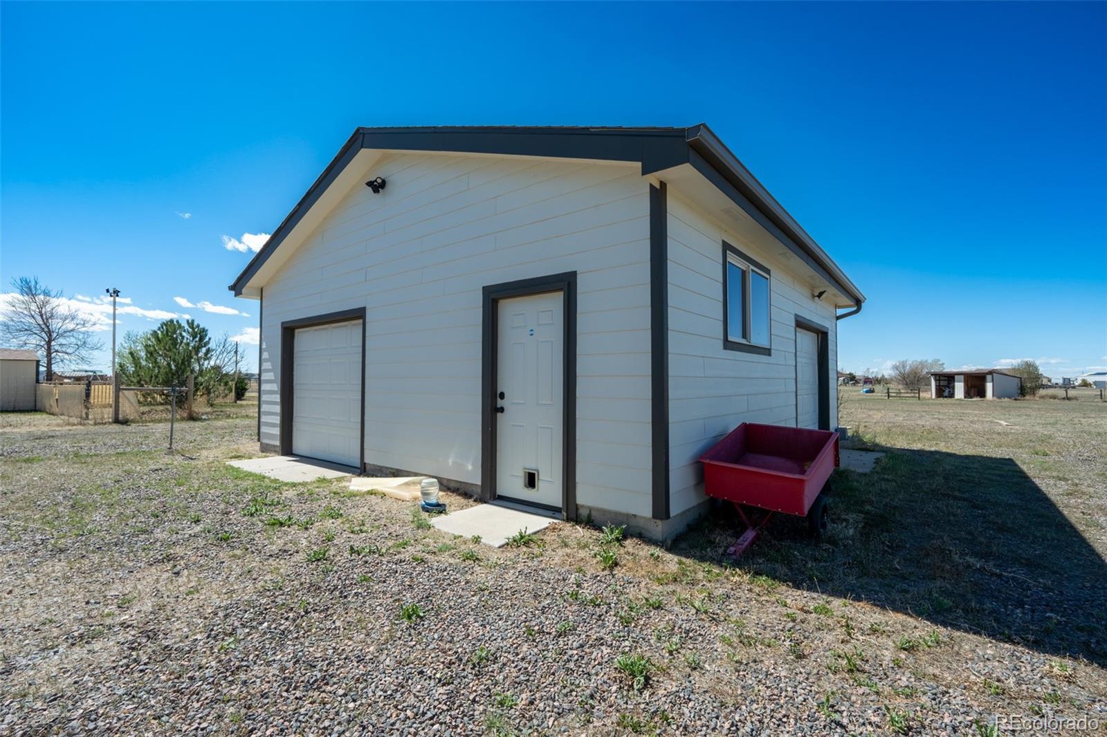 MLS Image #34 for 905  pawnee street,strasburg, Colorado
