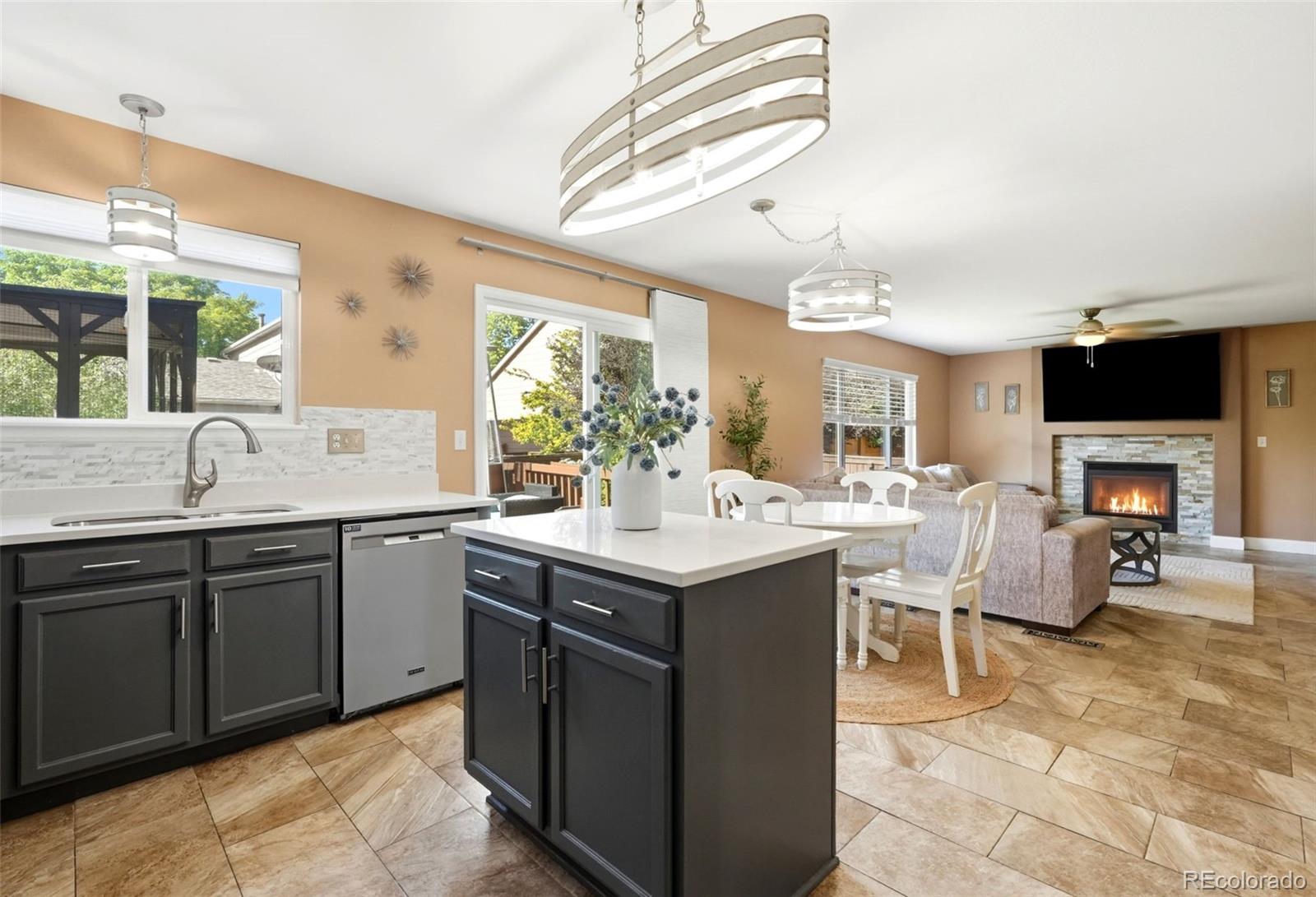 MLS Image #5 for 4844  apollo bay drive,highlands ranch, Colorado