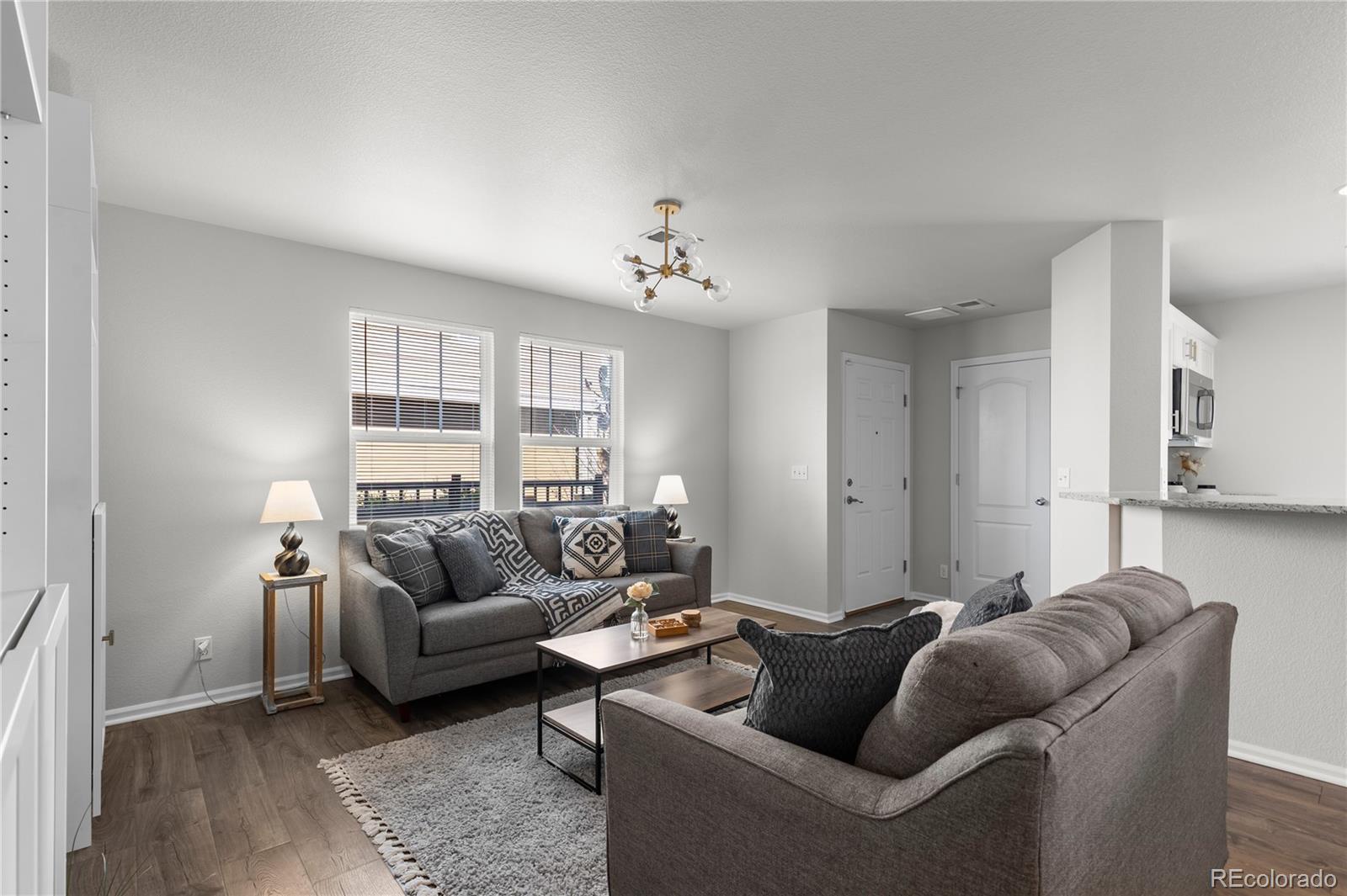 MLS Image #7 for 2050  spruce street,denver, Colorado