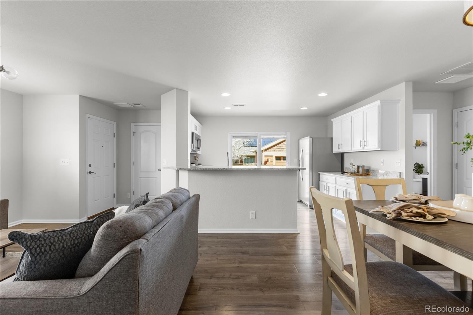 MLS Image #8 for 2050  spruce street,denver, Colorado