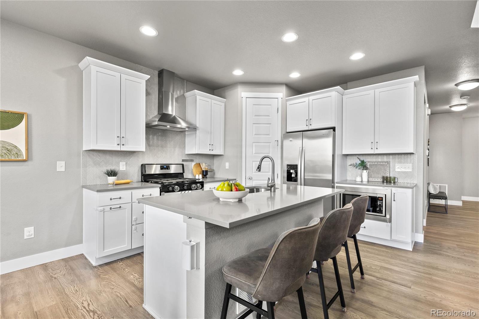 MLS Image #15 for 6901  eliot street,denver, Colorado