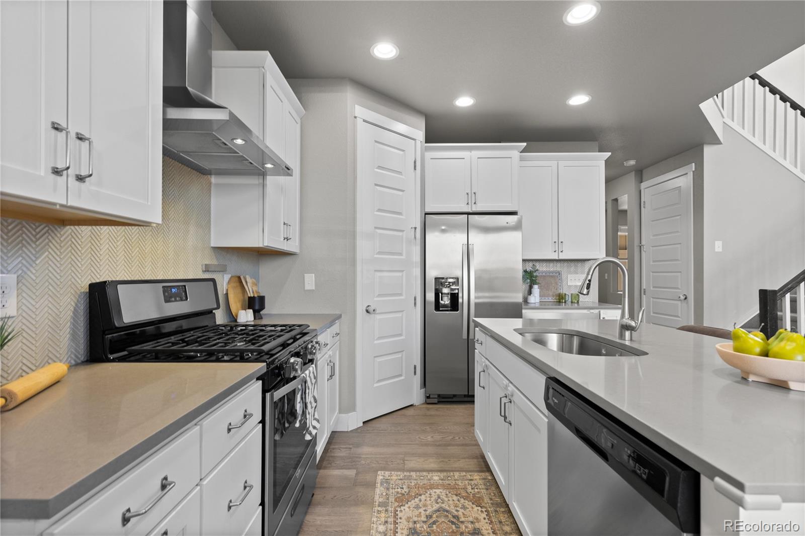 MLS Image #18 for 6901  eliot street,denver, Colorado