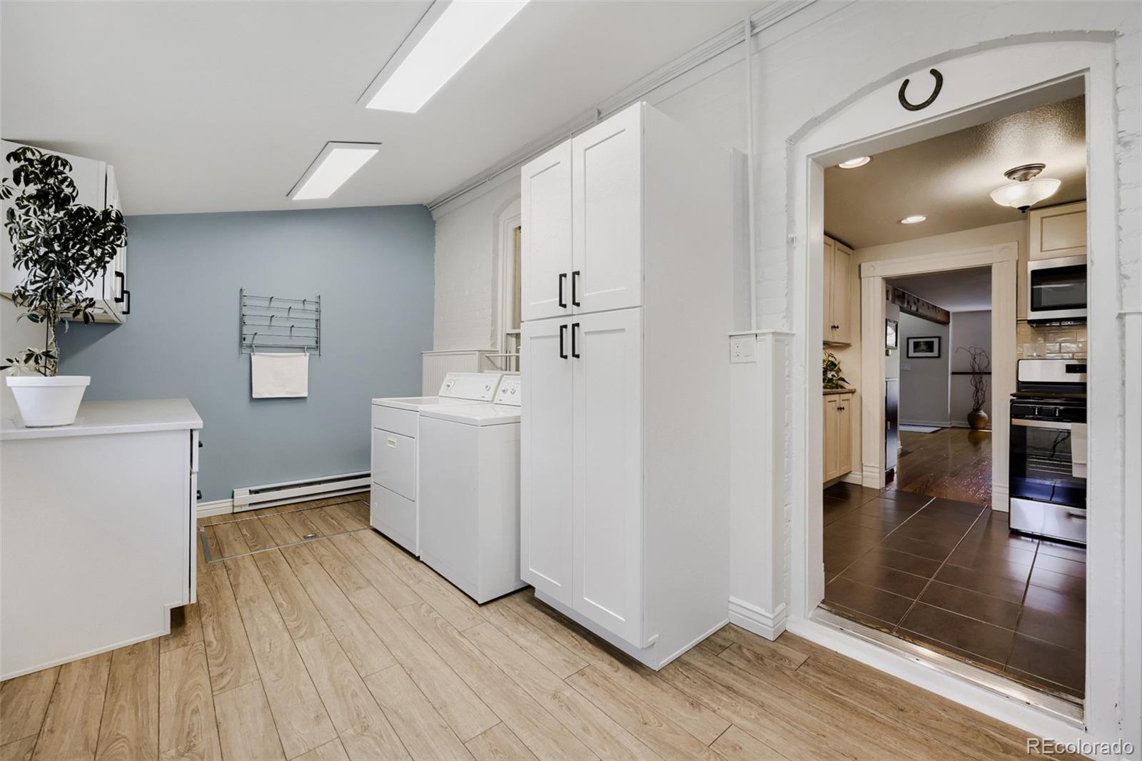 MLS Image #15 for 3333 w 37th avenue,denver, Colorado