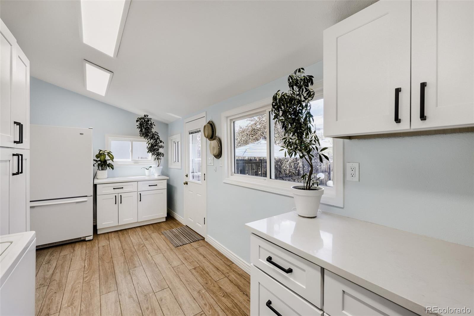 MLS Image #16 for 3333 w 37th avenue,denver, Colorado