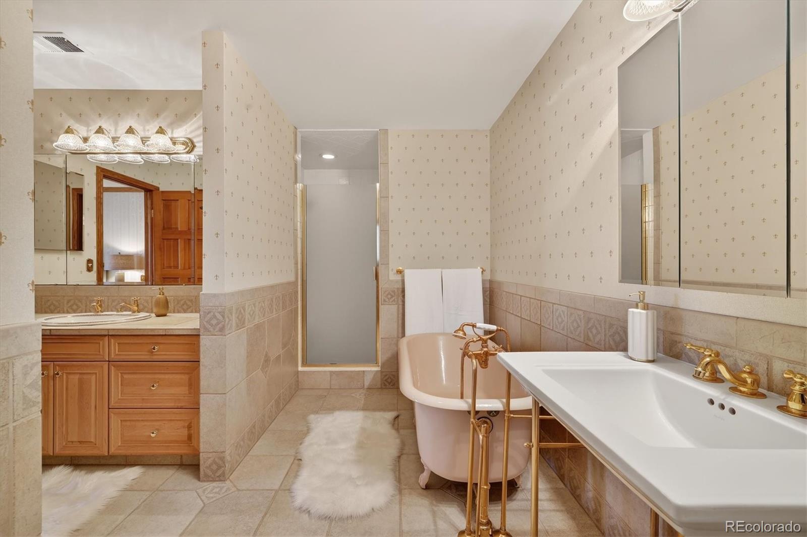 MLS Image #10 for 3960 s lincoln street,englewood, Colorado