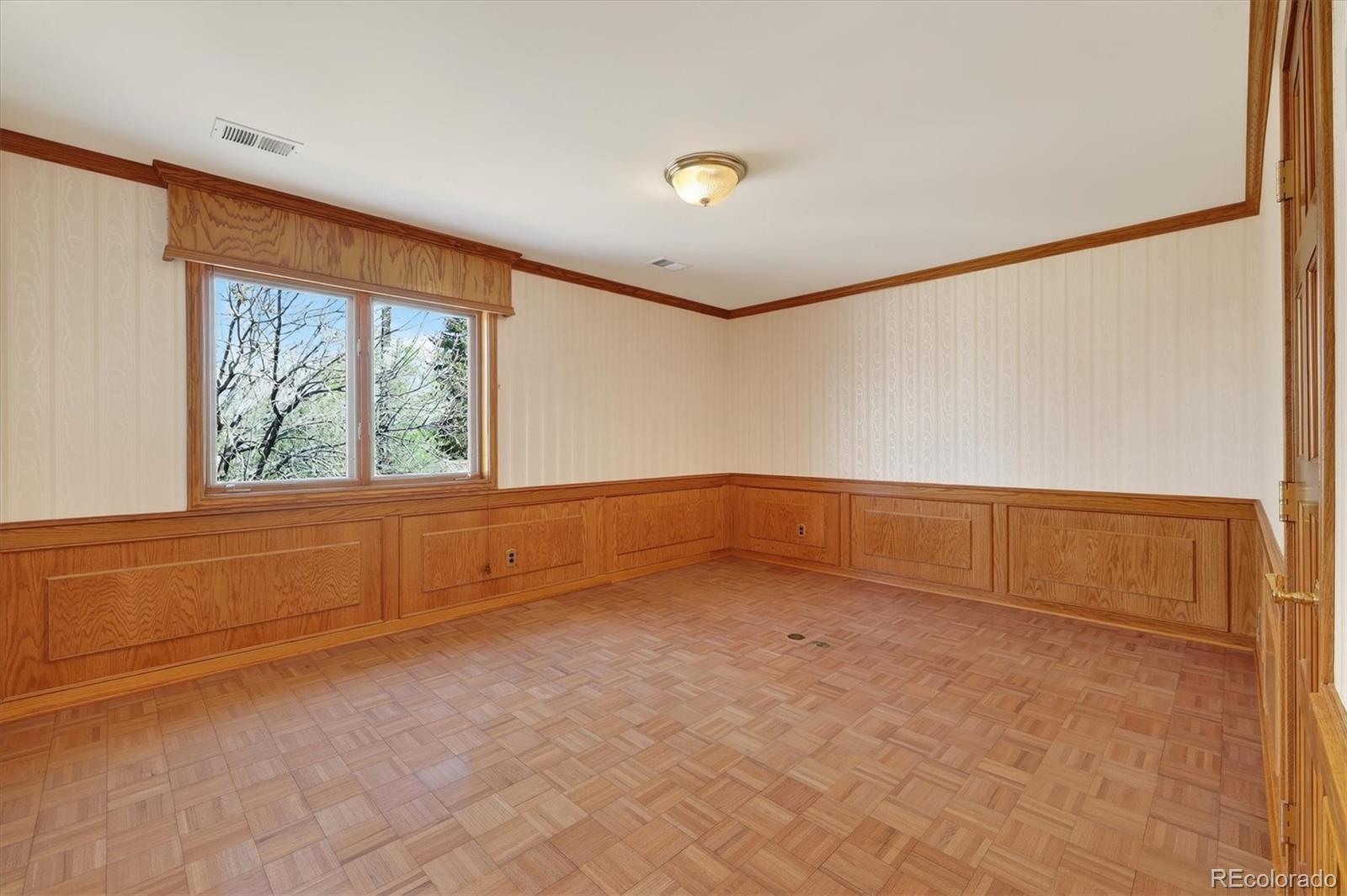 MLS Image #15 for 3960 s lincoln street,englewood, Colorado