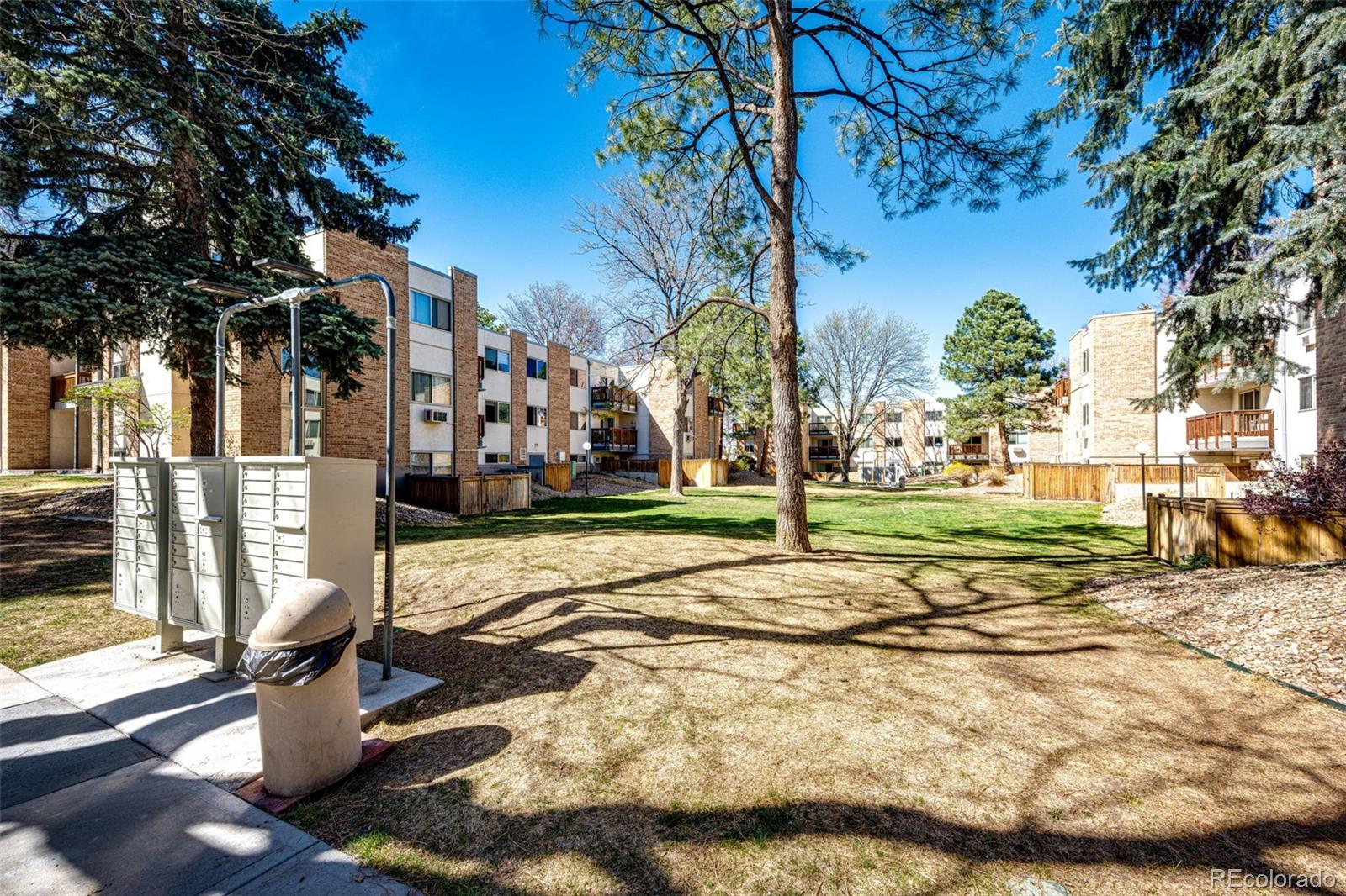 MLS Image #10 for 6455 e bates avenue,denver, Colorado