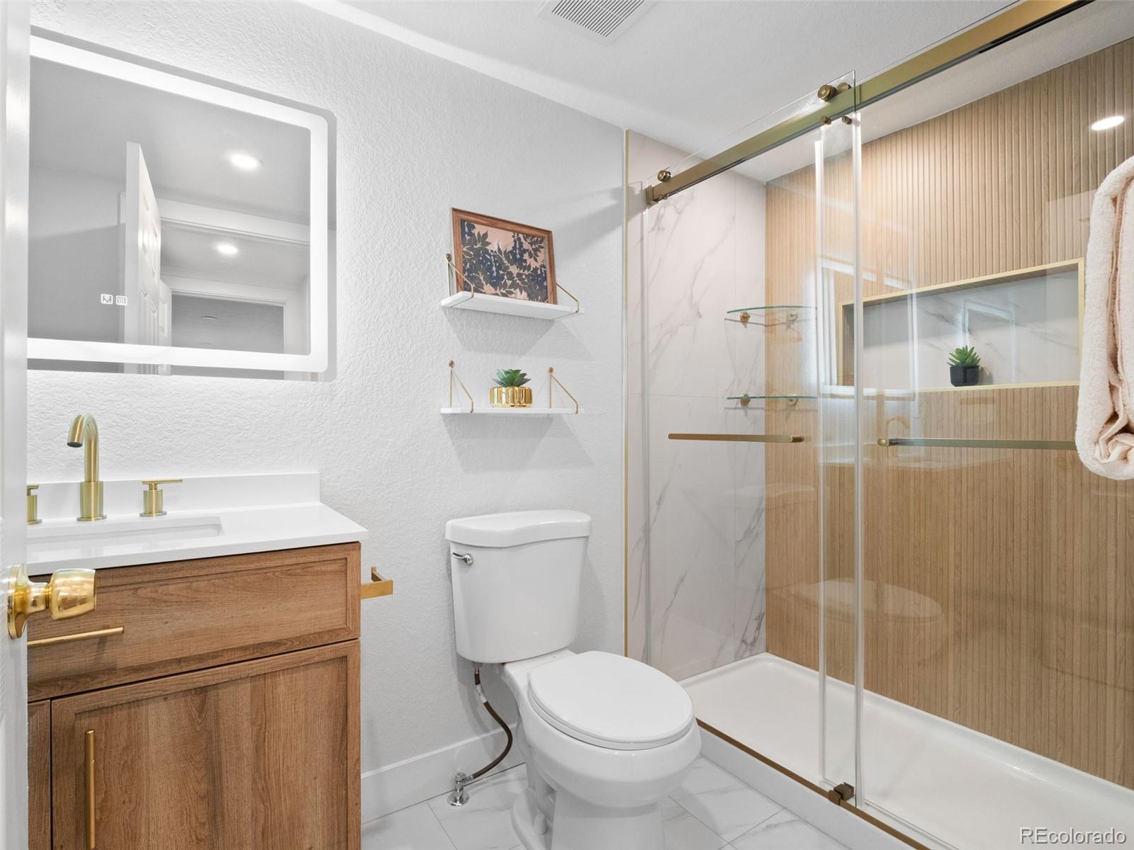 MLS Image #18 for 1551 s univeristy boulevard,denver, Colorado