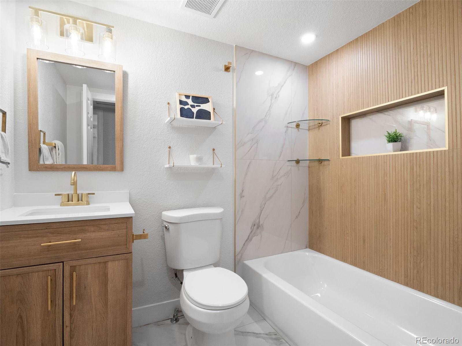 MLS Image #22 for 1551 s univeristy boulevard,denver, Colorado