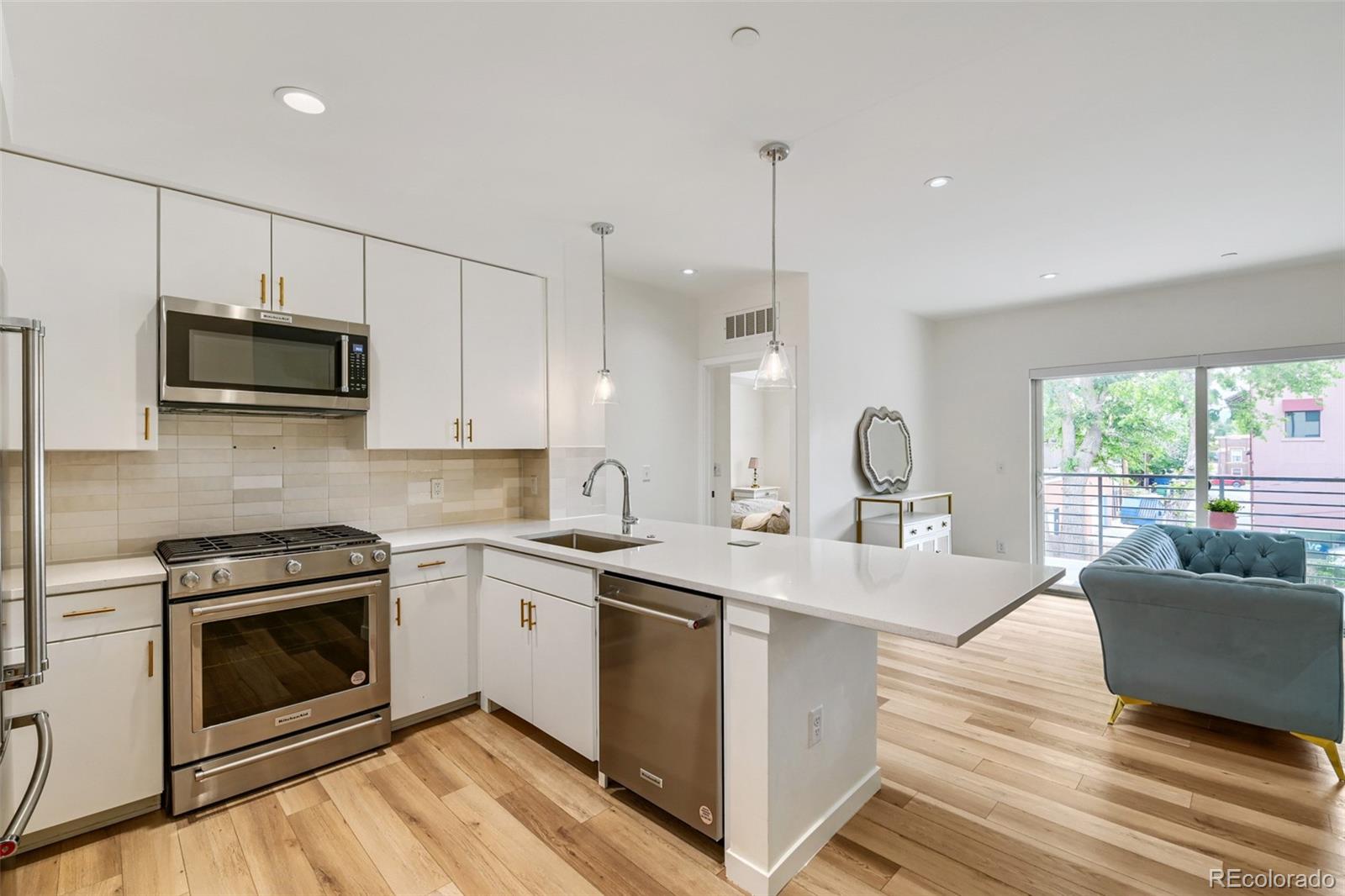 MLS Image #5 for 7357  grandview avenue,arvada, Colorado