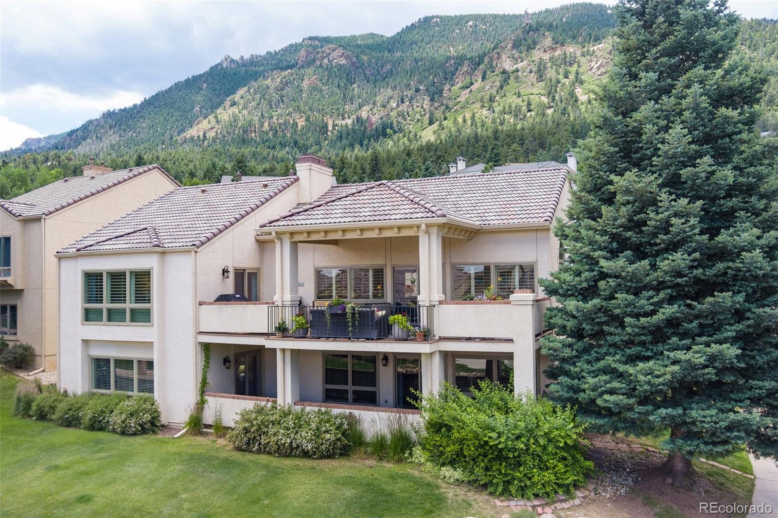 MLS Image #10 for 4015  hermitage drive,colorado springs, Colorado