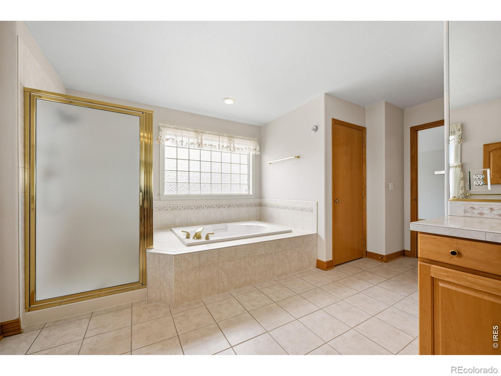 MLS Image #28 for 11790  pleasant view ridge,longmont, Colorado