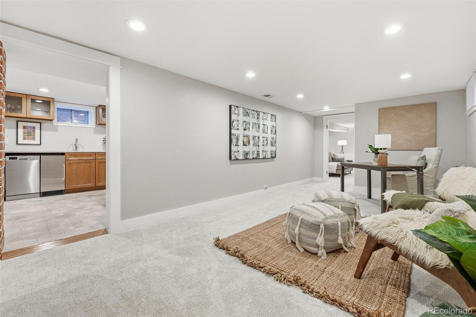 MLS Image #32 for 309 s high street,denver, Colorado