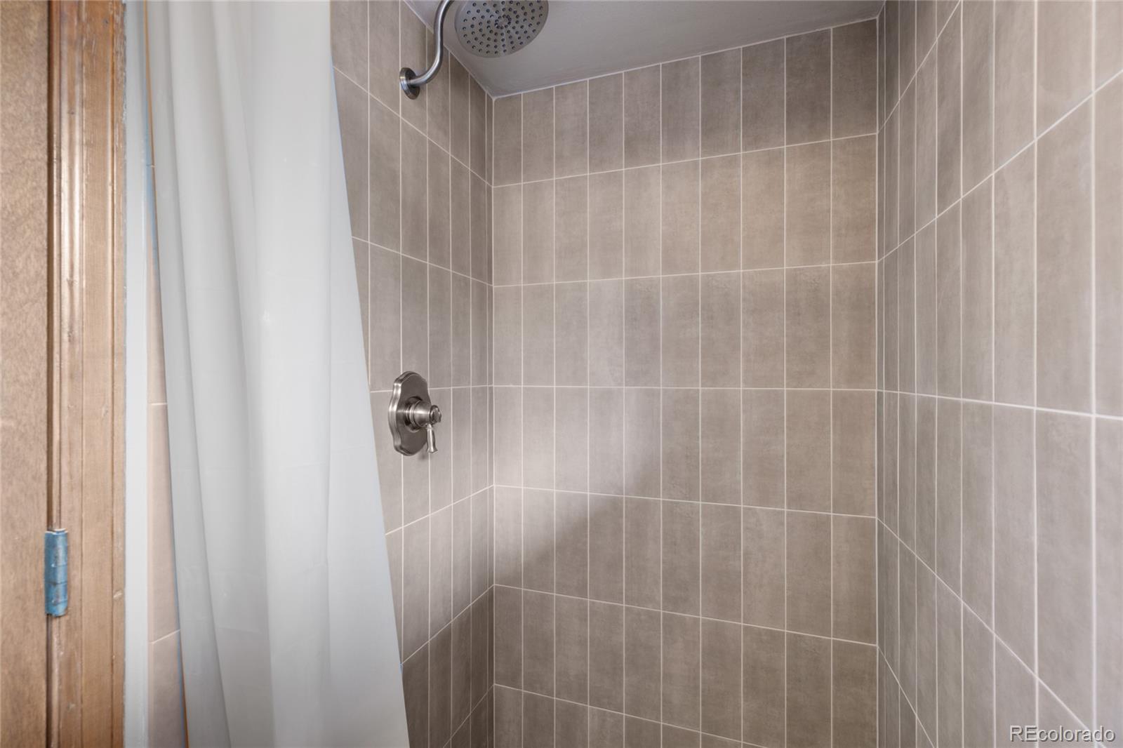 MLS Image #20 for 1055 e 16th avenue,broomfield, Colorado