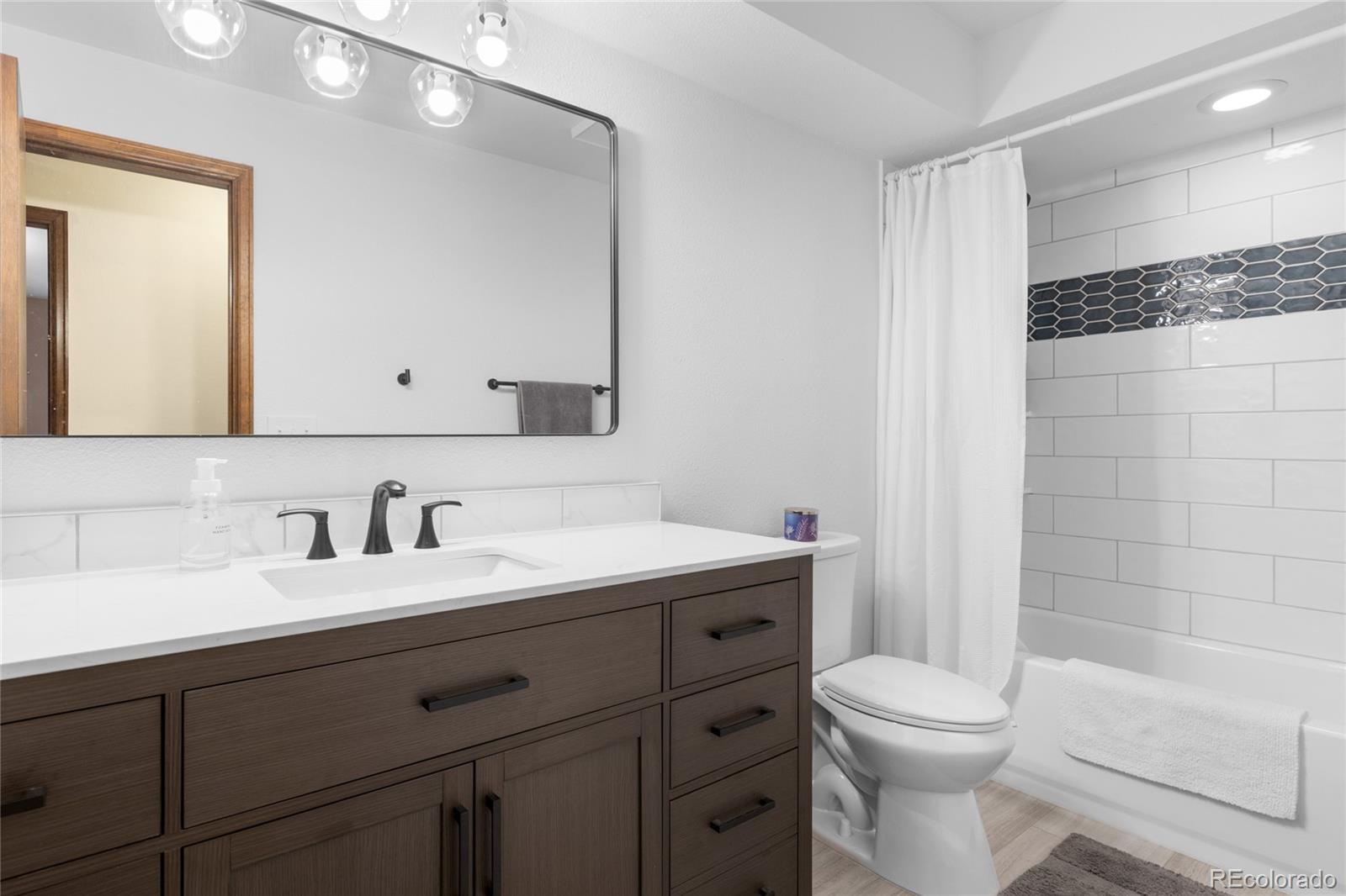 MLS Image #22 for 1055 e 16th avenue,broomfield, Colorado