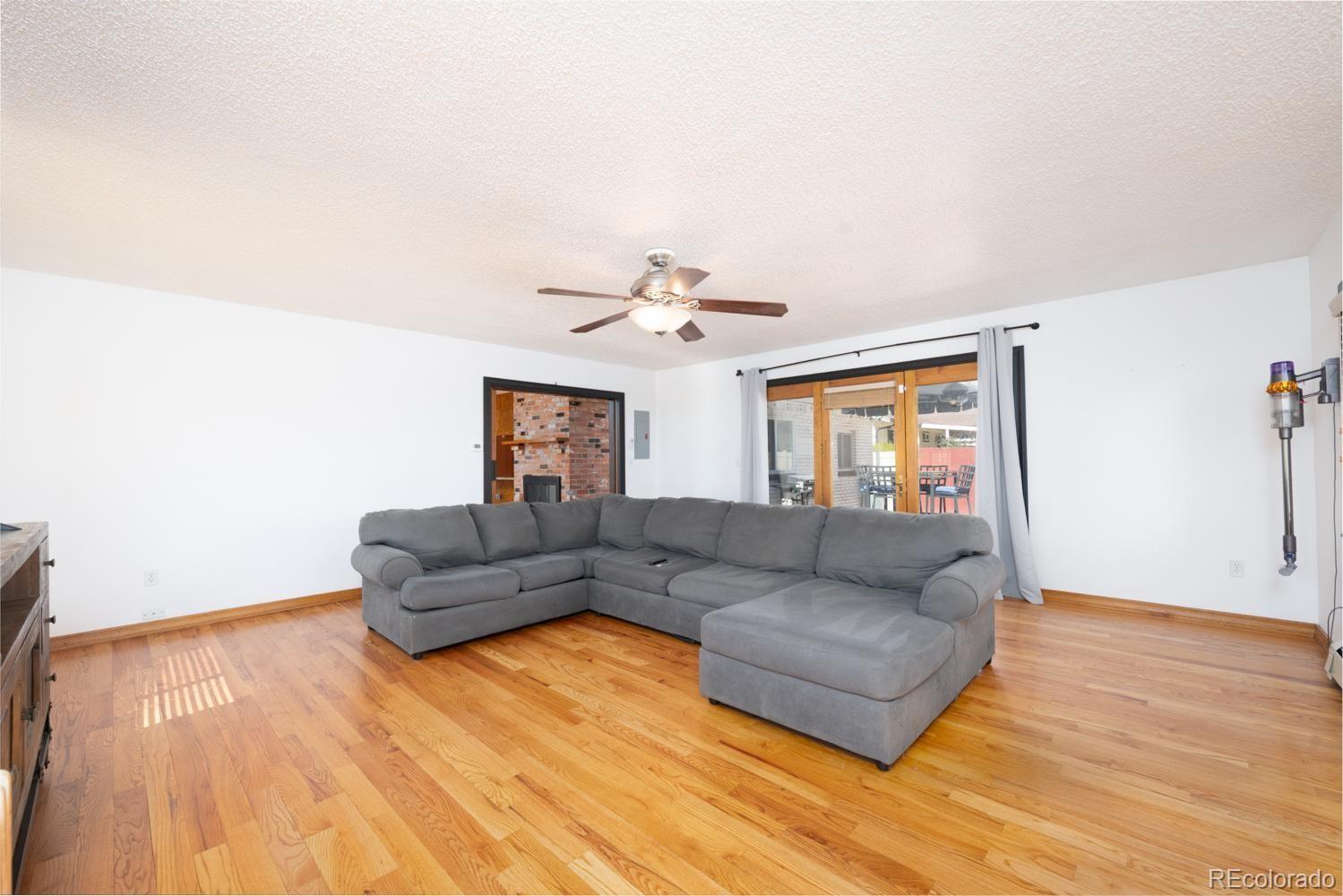 MLS Image #11 for 557  rose drive,colorado springs, Colorado