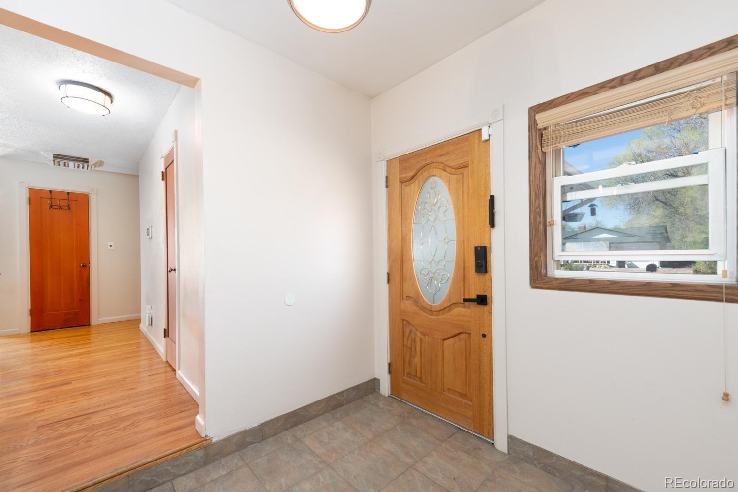 MLS Image #3 for 557  rose drive,colorado springs, Colorado