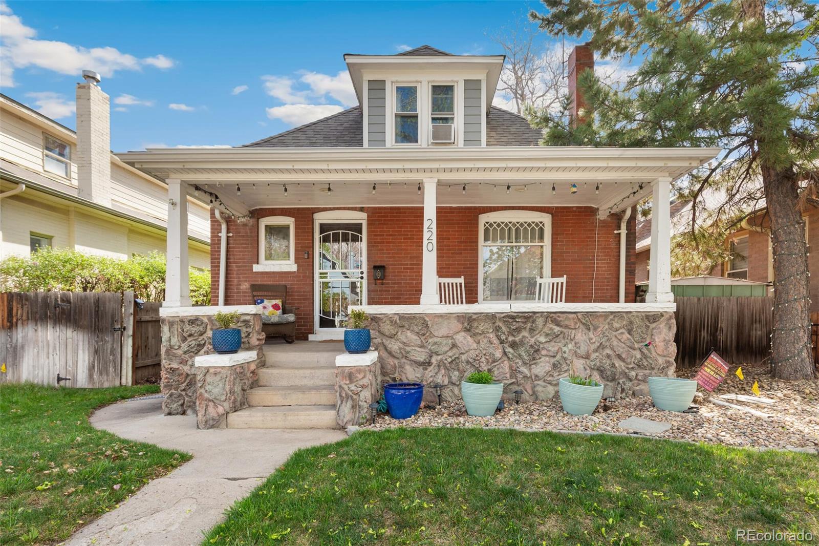 MLS Image #2 for 220 s emerson street,denver, Colorado