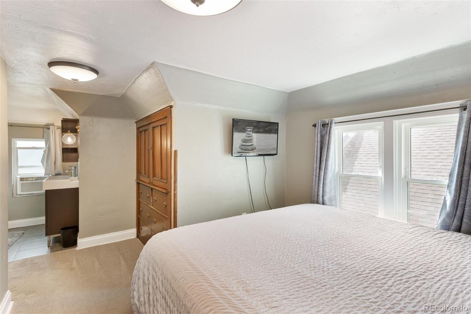 MLS Image #20 for 220 s emerson street,denver, Colorado