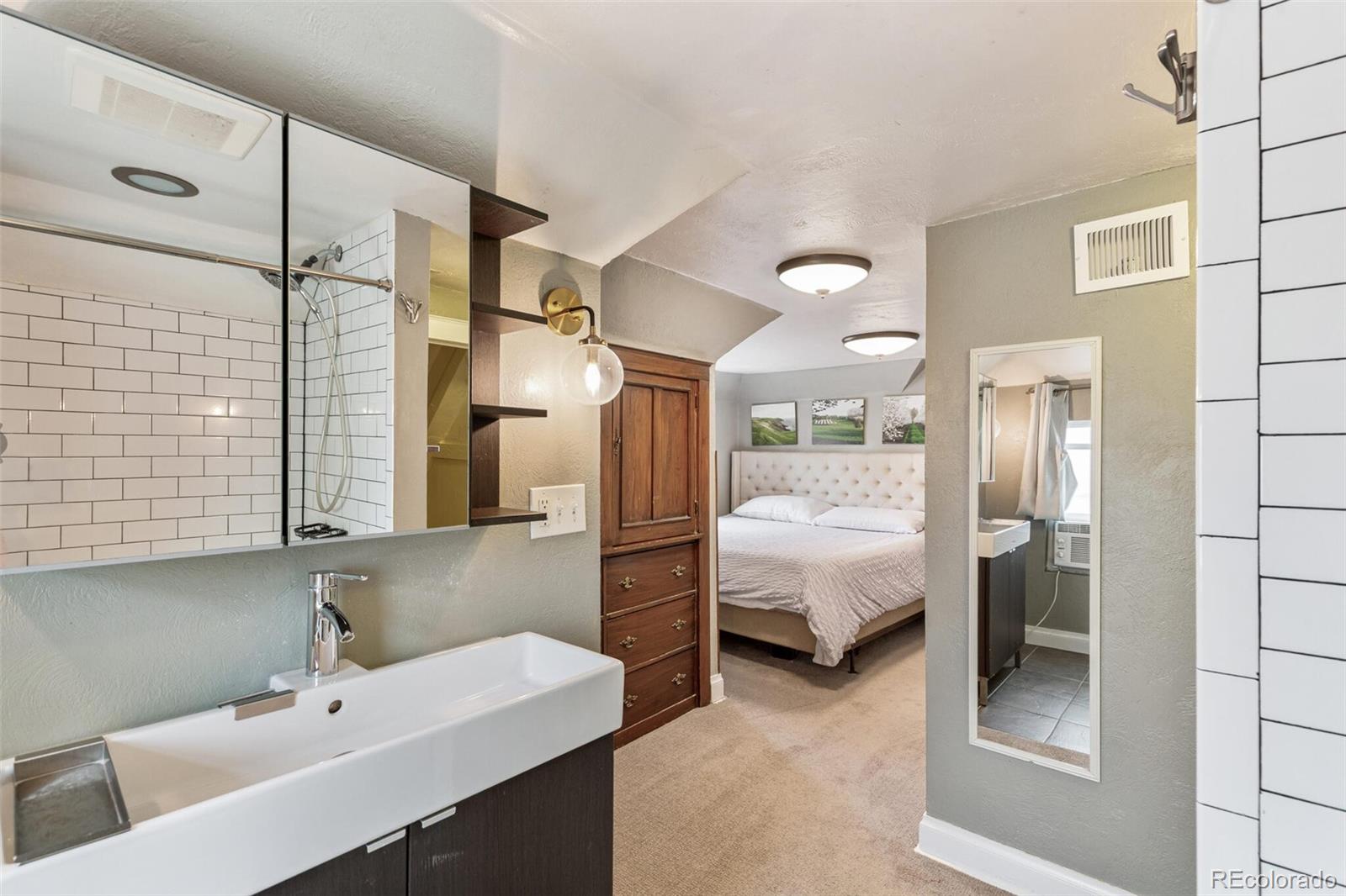 MLS Image #22 for 220 s emerson street,denver, Colorado