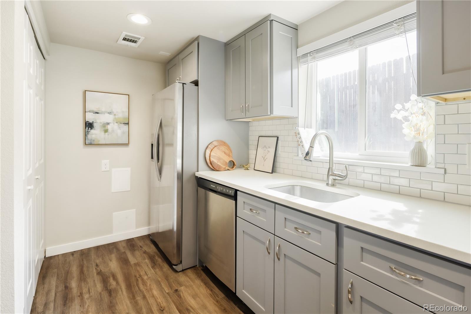 MLS Image #14 for 6160 w 17th avenue 3,lakewood, Colorado