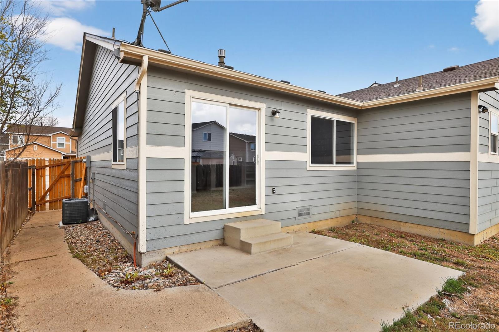 MLS Image #5 for 8746  langford drive,fountain, Colorado