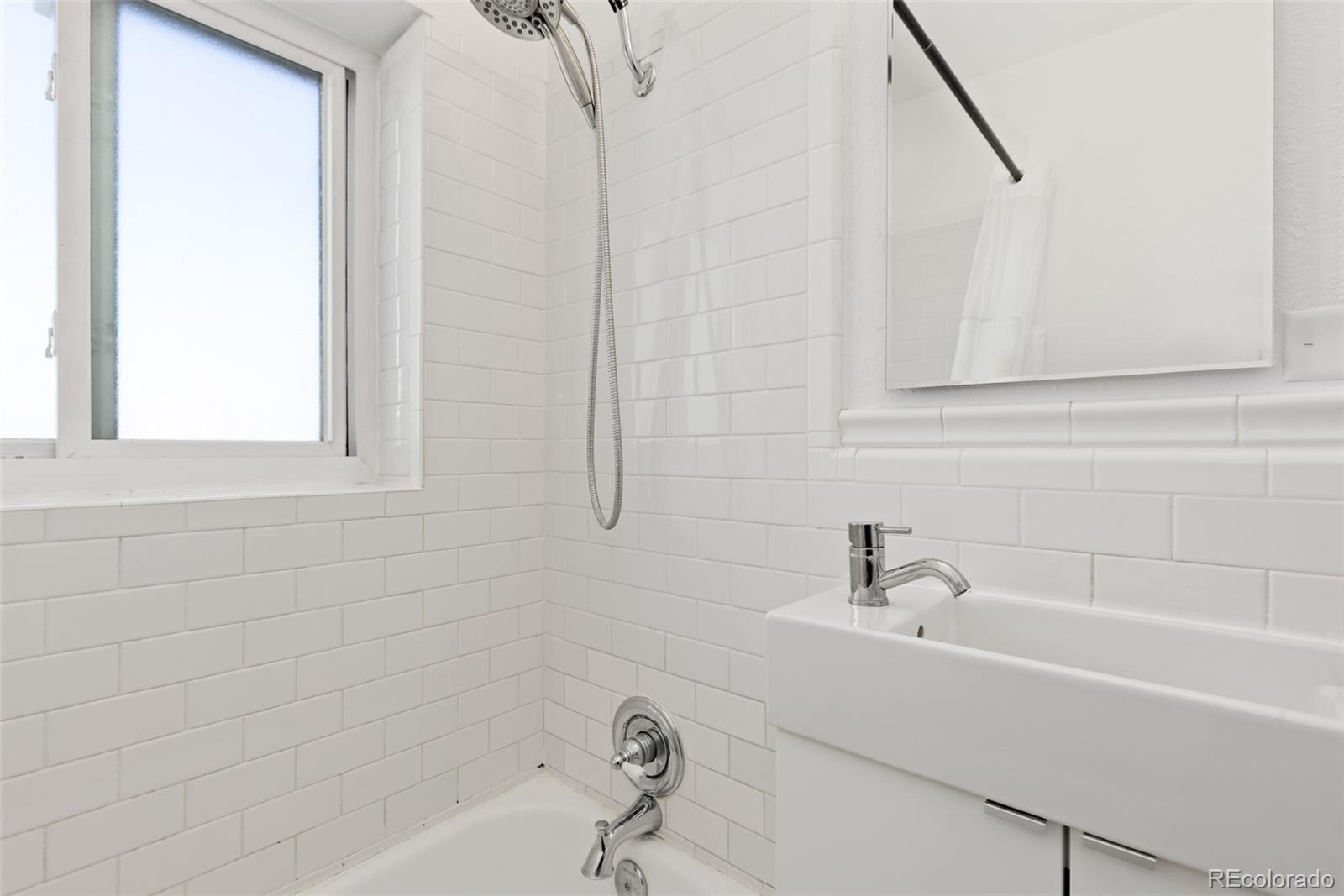 MLS Image #24 for 1481  ash street,denver, Colorado