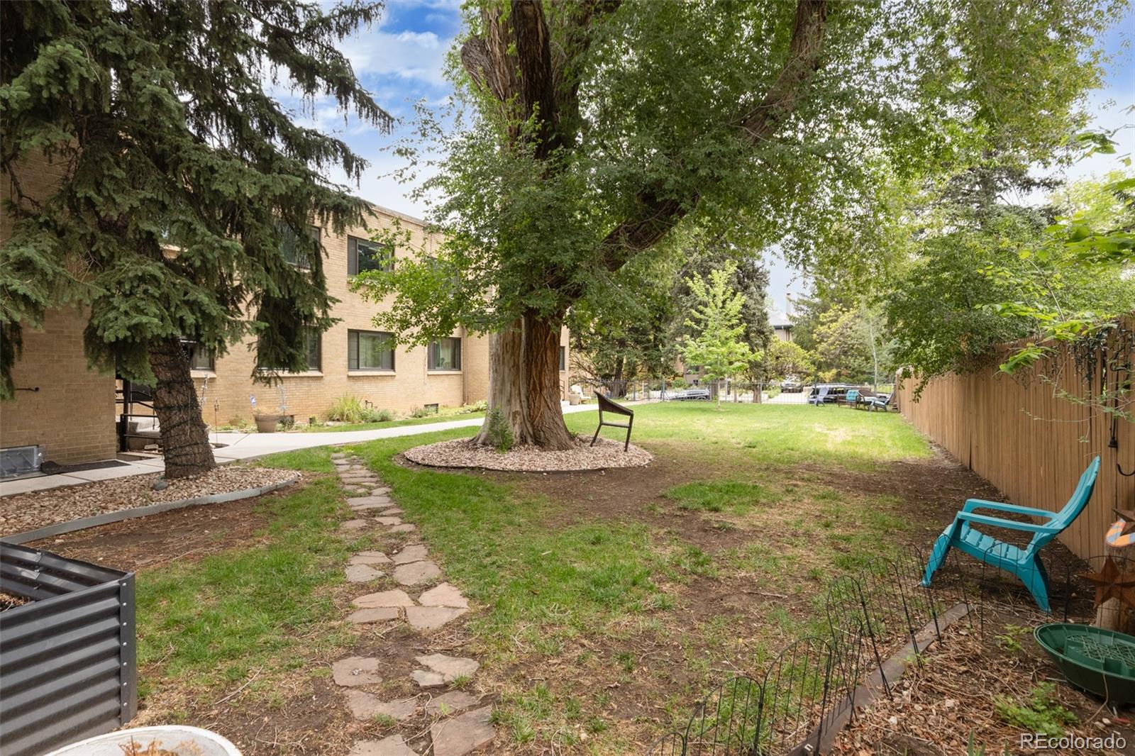 MLS Image #33 for 1481  ash street,denver, Colorado