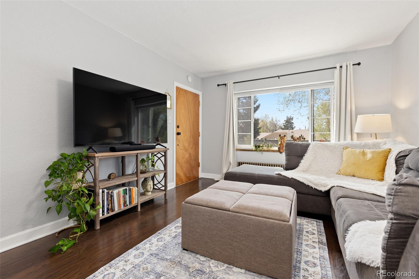 MLS Image #7 for 1481  ash street,denver, Colorado