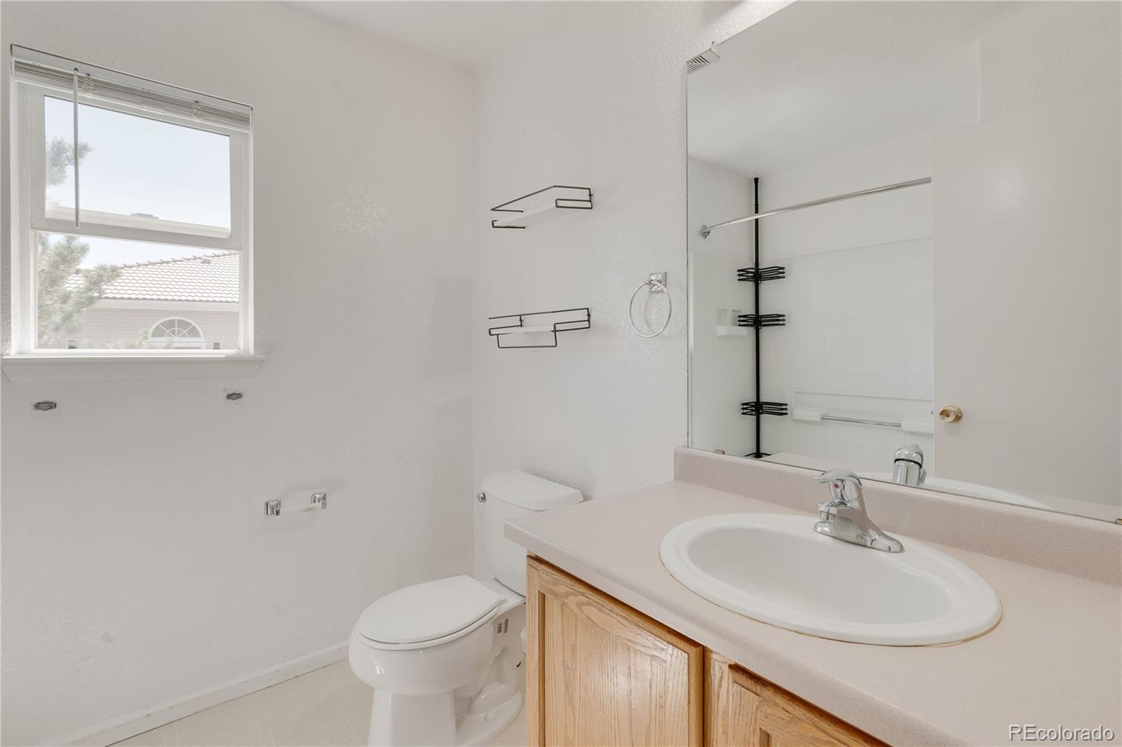 MLS Image #19 for 19656 e 50th avenue,denver, Colorado
