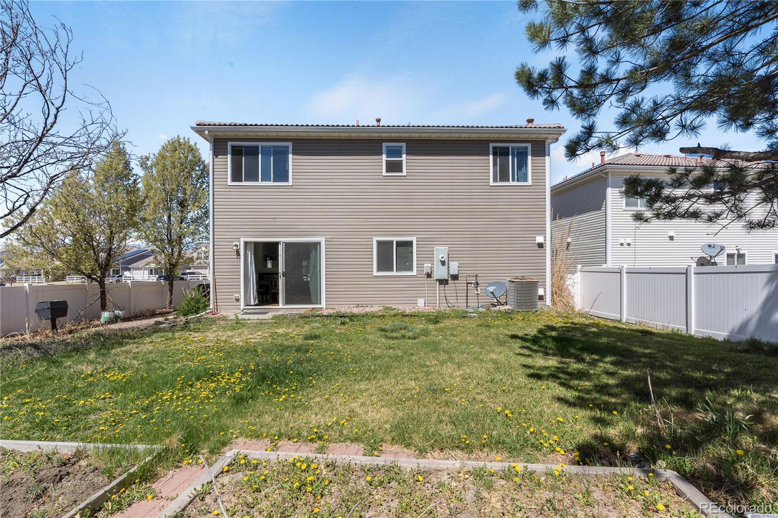 MLS Image #23 for 19656 e 50th avenue,denver, Colorado
