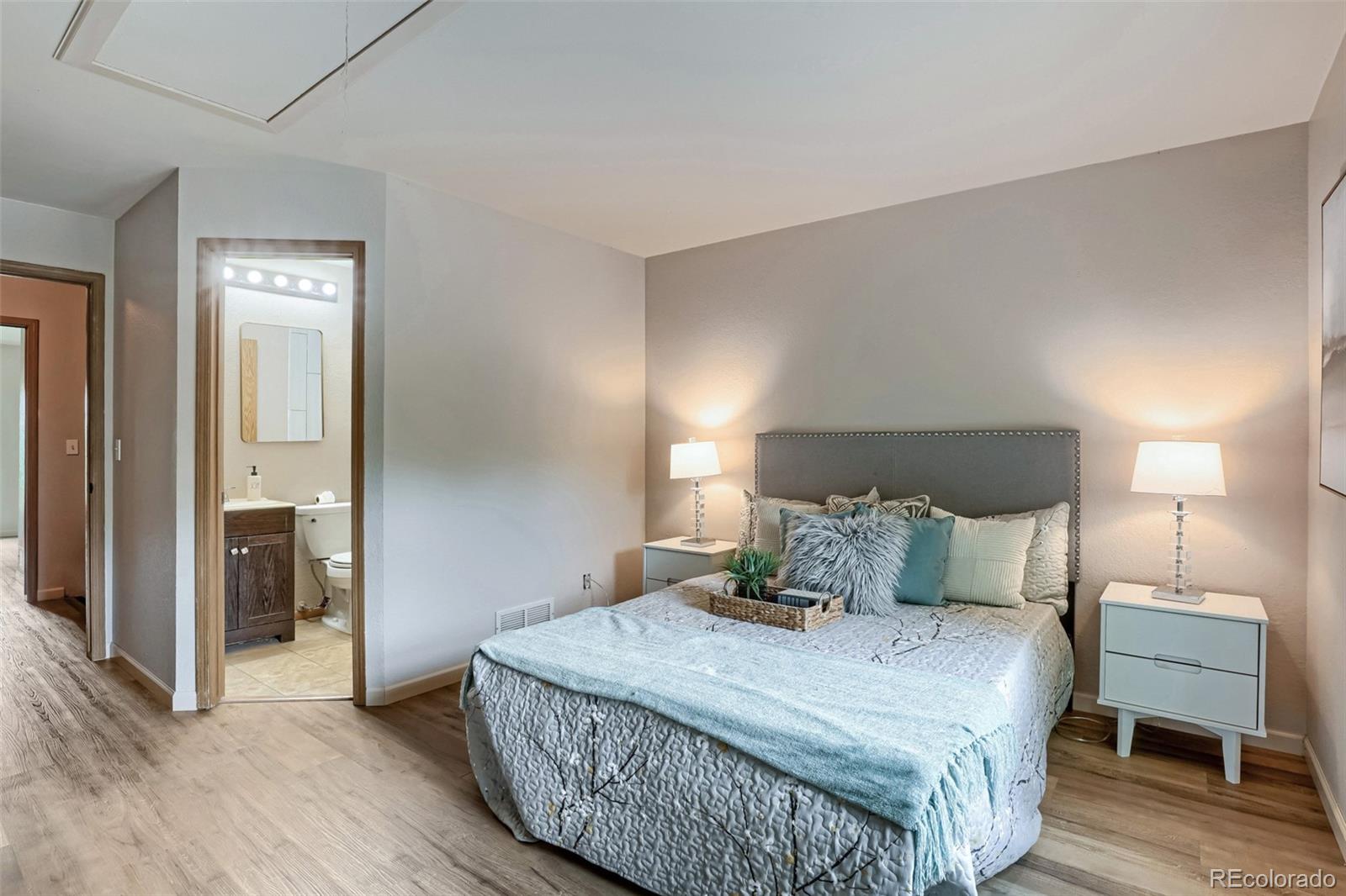 MLS Image #12 for 11913 e kepner drive ,aurora, Colorado