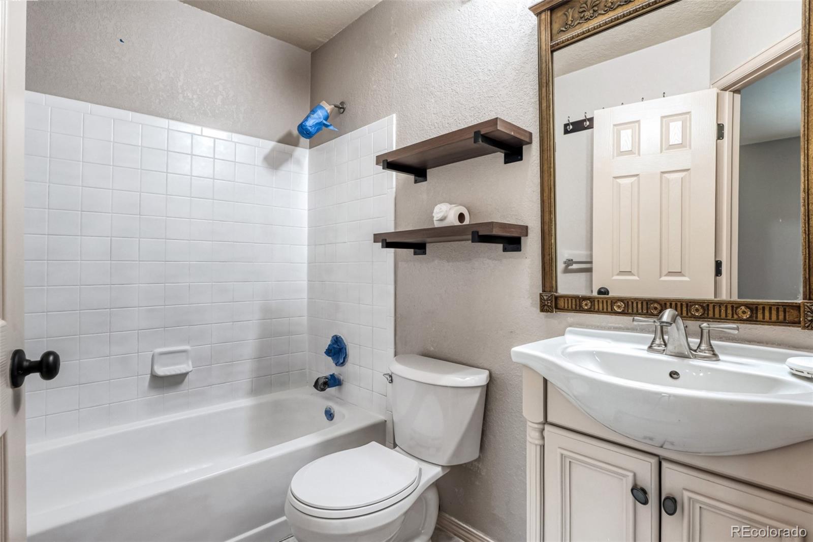 MLS Image #18 for 11913 e kepner drive ,aurora, Colorado