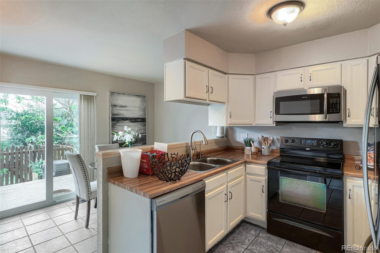 MLS Image #4 for 11913 e kepner drive ,aurora, Colorado